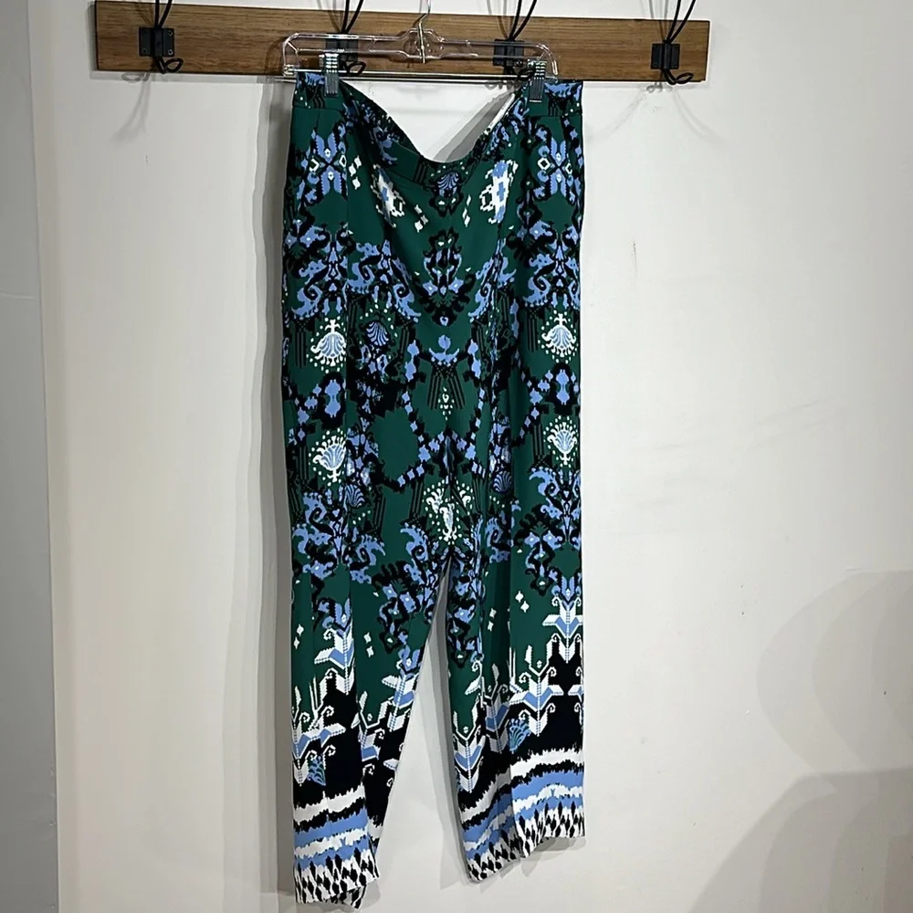 Chicos Ikat Wide Leg Soft Crops - Picture 5 of 13